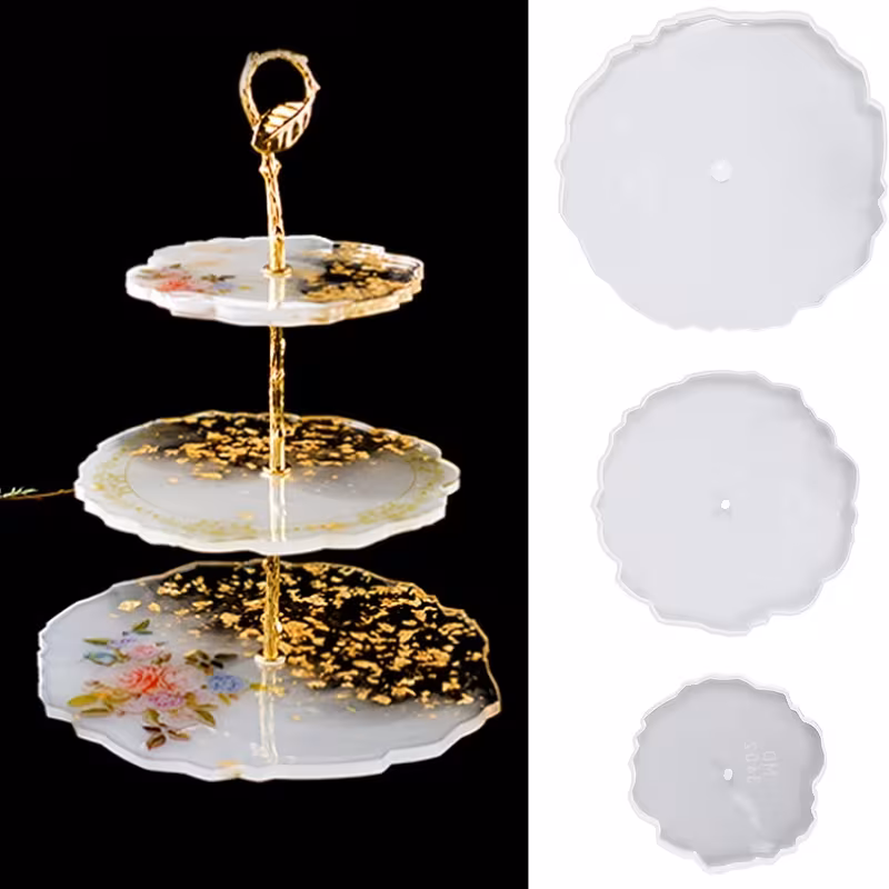Vista 4 de Bandeja de 3 Pisos en Resina Epoxi – Personalizada y Artesanal Vista 4 de Bandeja de 3 Pisos en Resina Epoxi – Personalizada y Artesanal